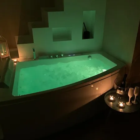 Guest house Maison Chene Con Vasca Idromassaggio Bisceglie