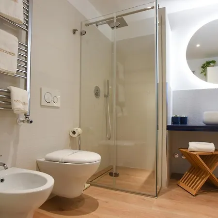 Maison Chene Con Vasca Idromassaggio Guest house